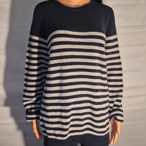 AMERICAN EAGLE OUTFITTERS  100% Cotton knit sweater, striped Blue and grey. XLT